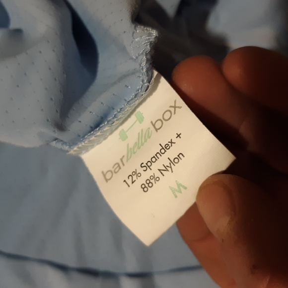 Bar bella box baby blue muscle atheltic workout hooded sleeveless top medium - Picture 4 of 6